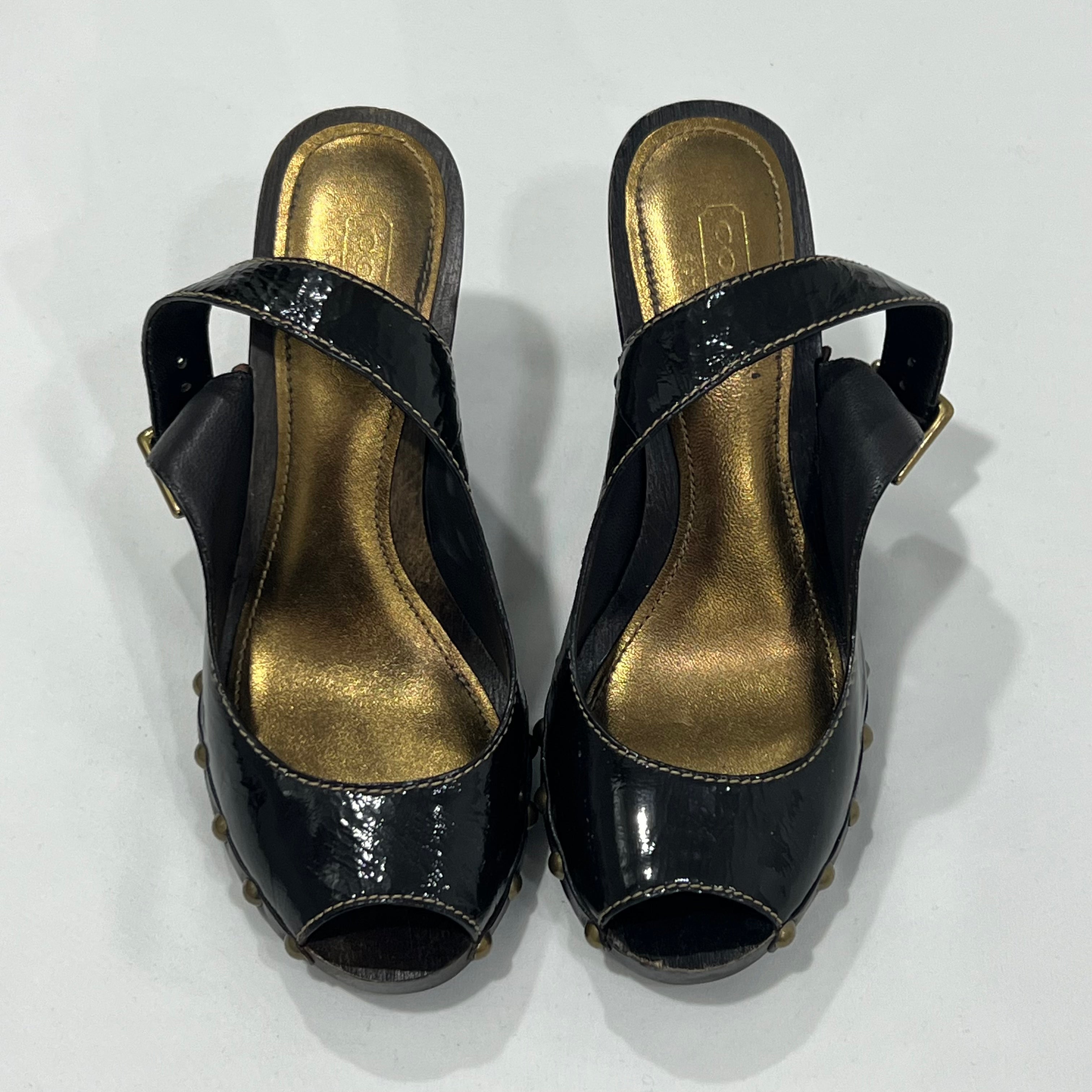 Coach Renae Heels