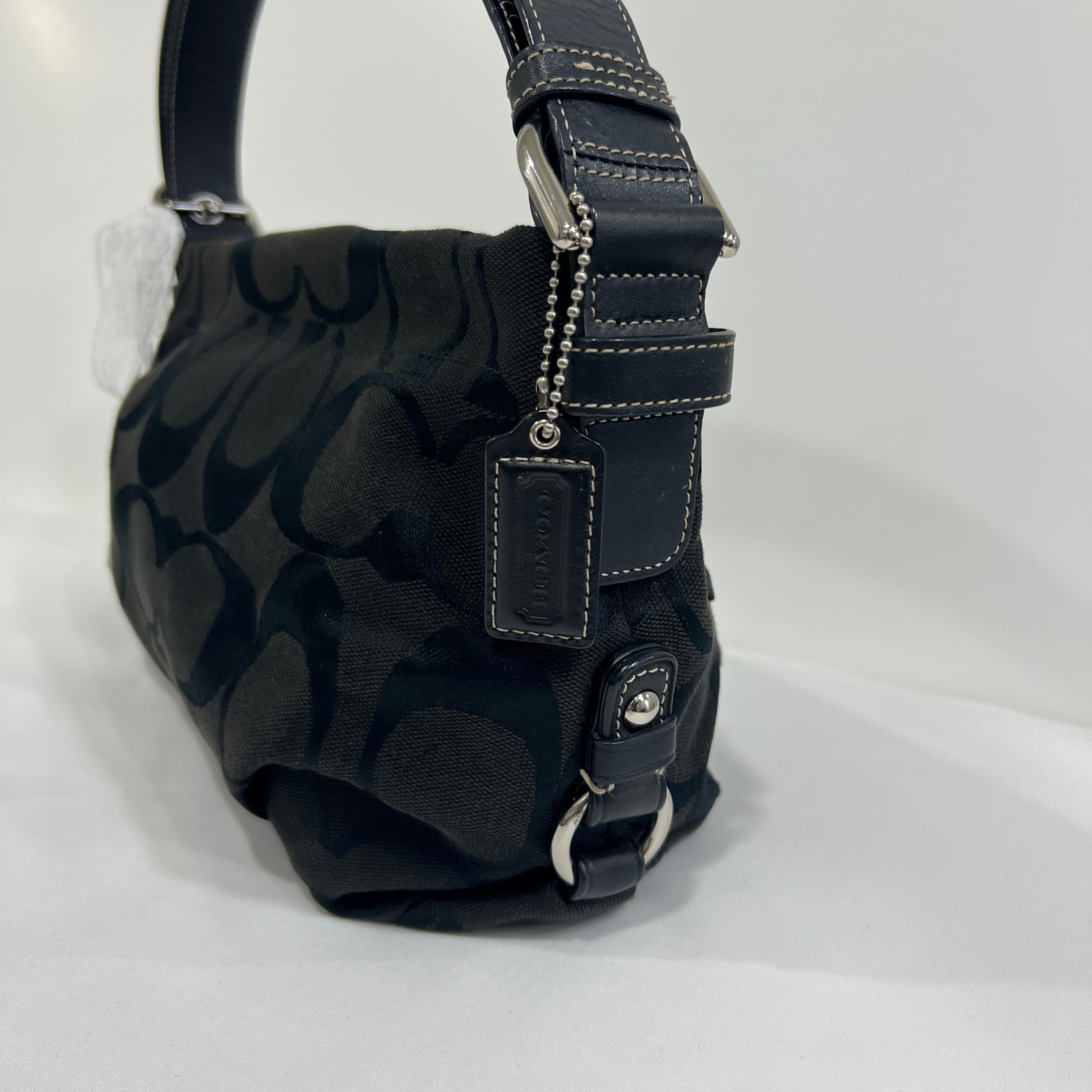 Coach Signature Shoulder Bag