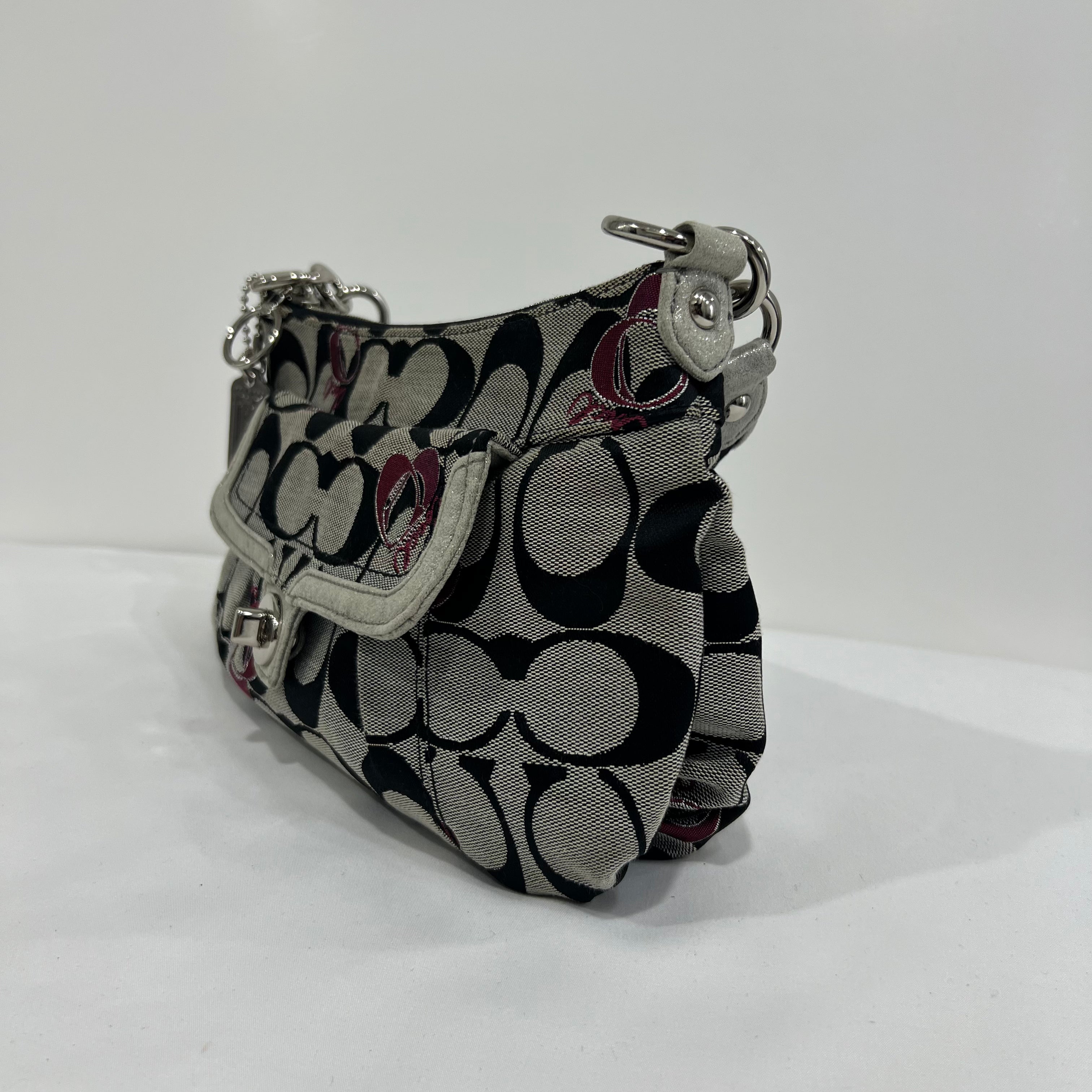 Coach Poppy Groovy Shoulder Bag