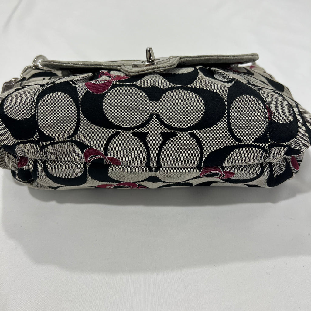 Coach Poppy Groovy Shoulder Bag