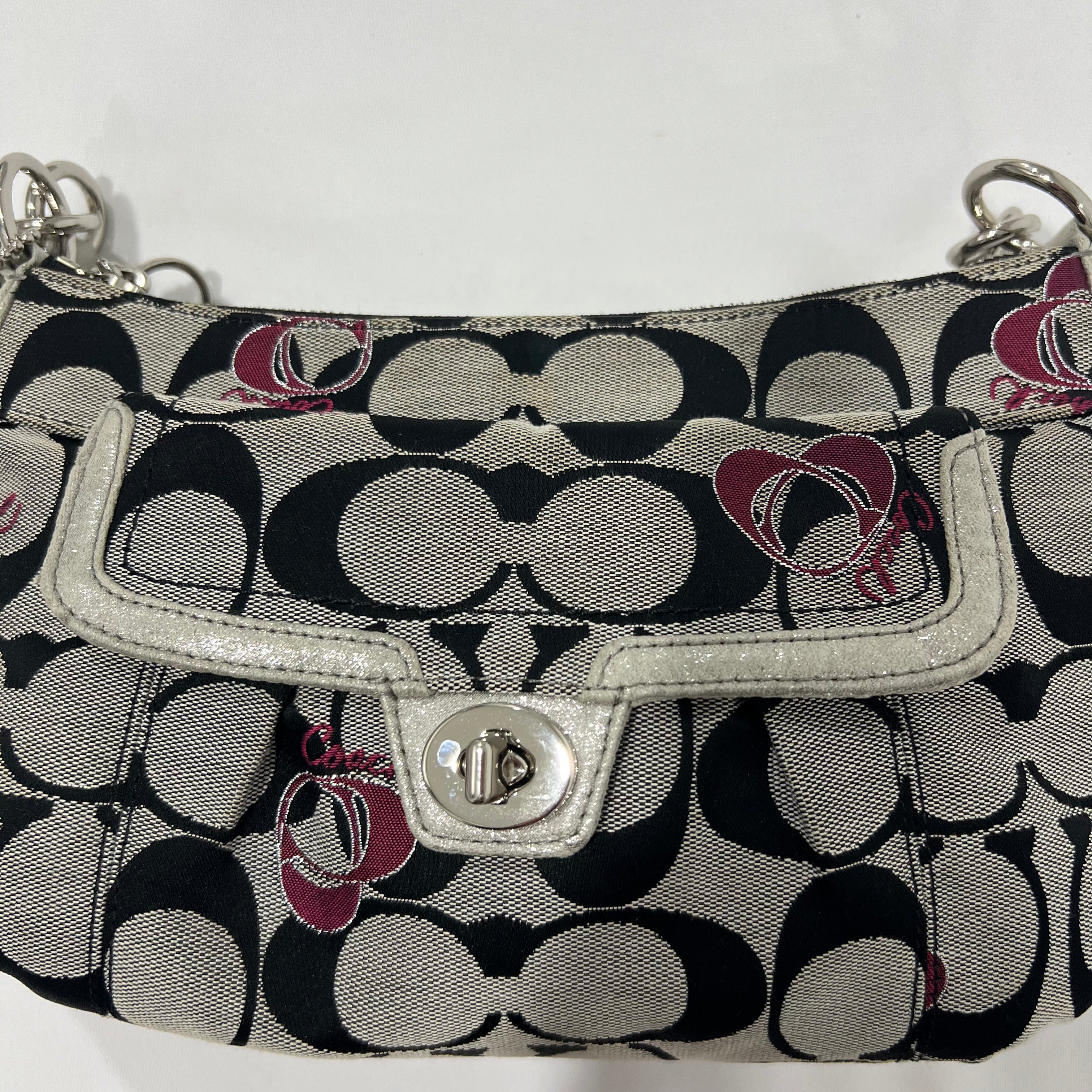 Coach Poppy Groovy Shoulder Bag