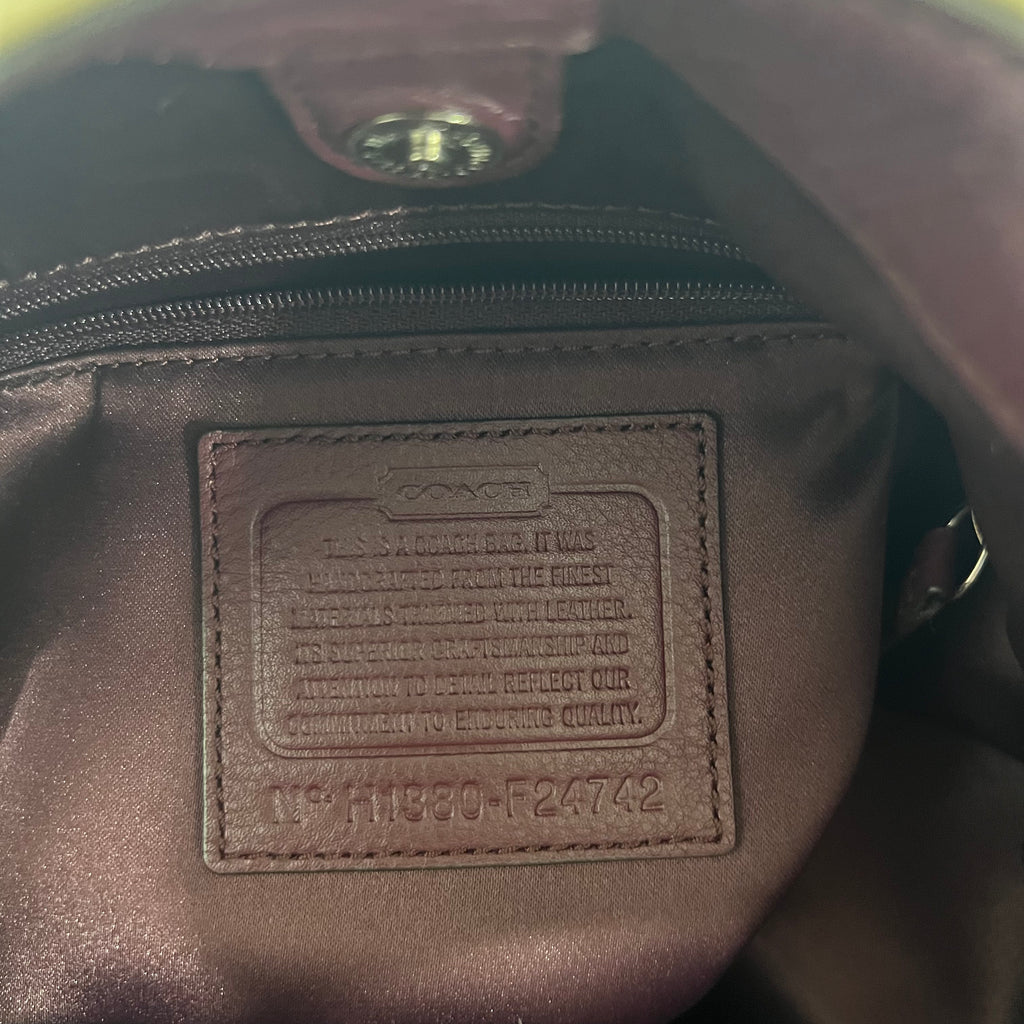 Coach Campbell Hobo Signature Bag